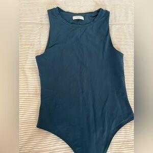 Aritzia Babaton Contour Bodysuit Women's large Teal Blue Sleeveless Thong